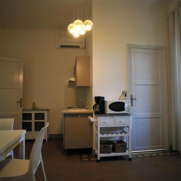 Appartement au Château Maravenne - Maison de Vacances - 3
