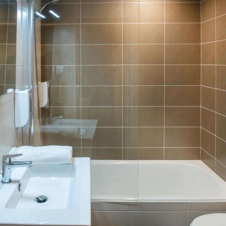 Hôtel Stella - Chambre Lits Jumeaux - 7