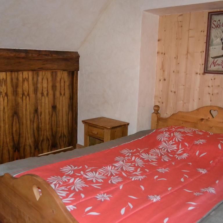 VAUJANYLOCATIONS - Chalet Perin - Appartement avec Terrasse - 3