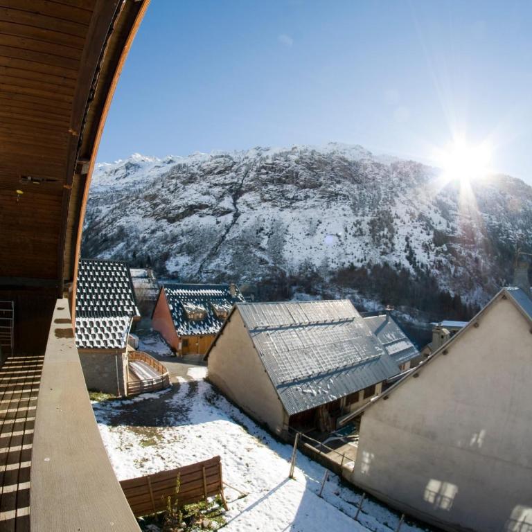 VAUJANYLOCATIONS - Chalet Perin - Appartement avec Terrasse - 16