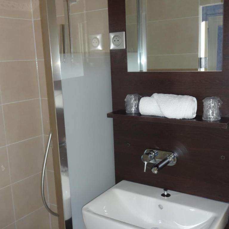 Hôtel La Champagne Ardenne Cabourg - Habitación Triple Estándar - 3