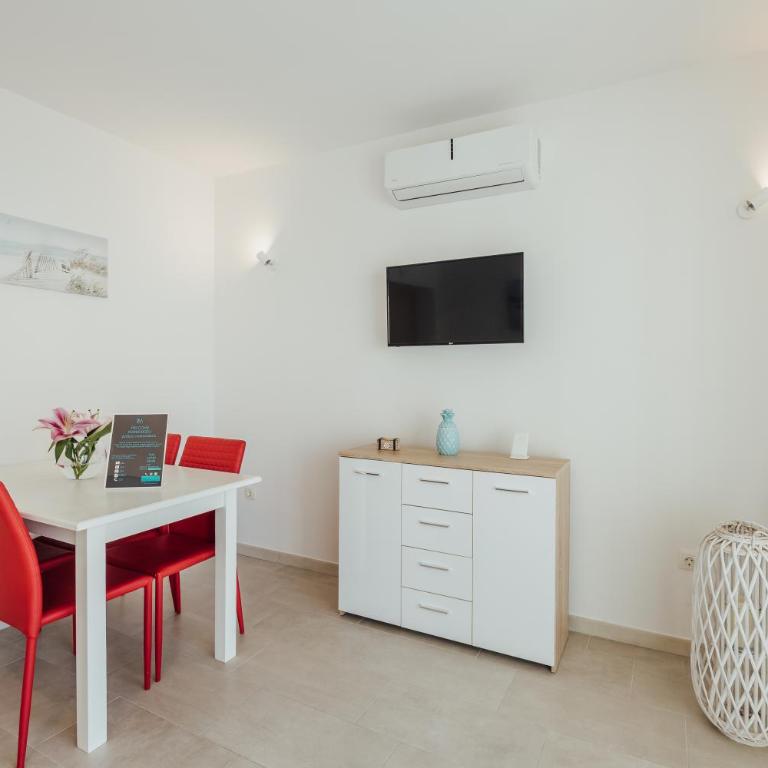 Apartments Villa Swissmonte - Apartment - 19