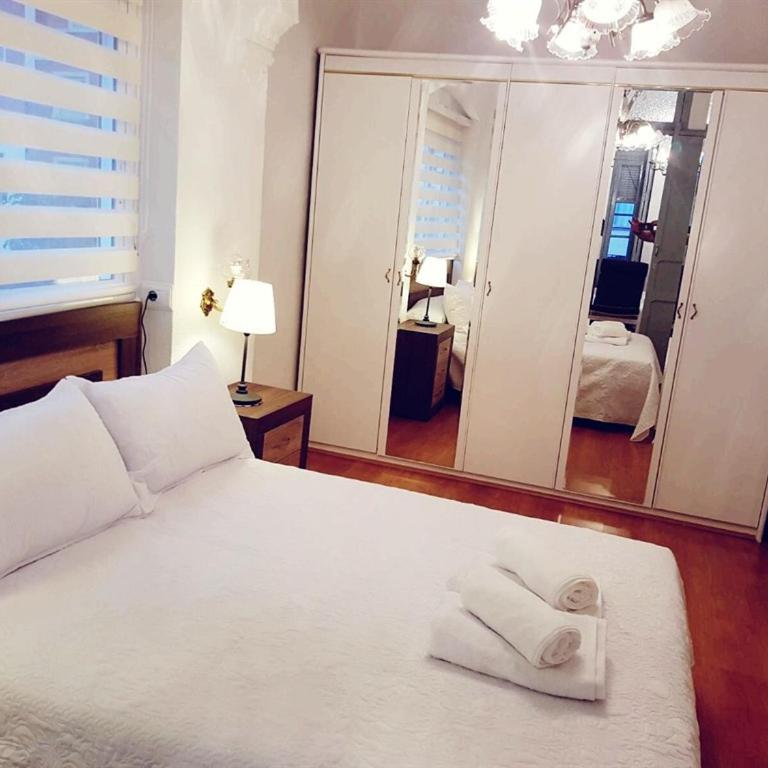 Apartamento con vistas a la Marina Real - Apartamento Estándar - 1