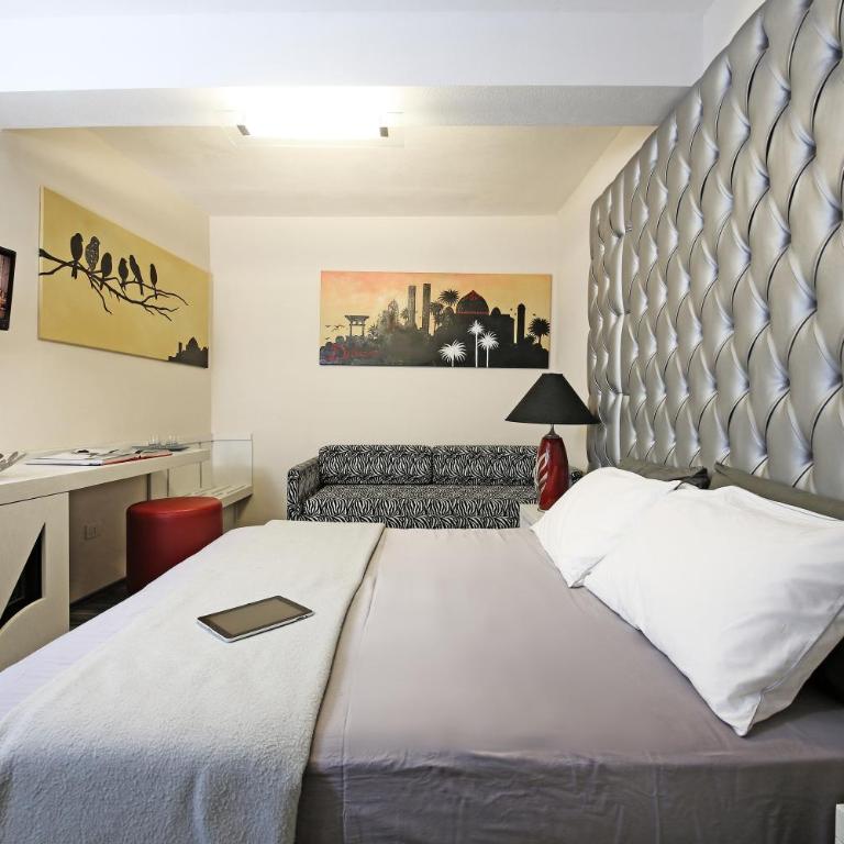 Happy Hotel Atelier Gardone Vittoriale - Camera Tripla Superior - 1