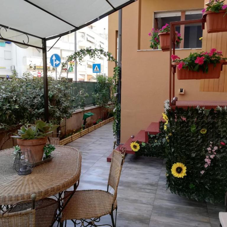 HouseSandra Mare & Sole - Two-Bedroom Apartment - 9
