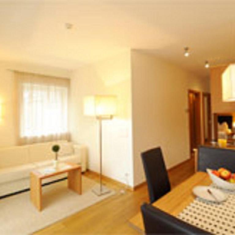 Apparthotel Gartenresidence Nalserhof - Appartamento con 2 Camere da Letto e Balcone - 1