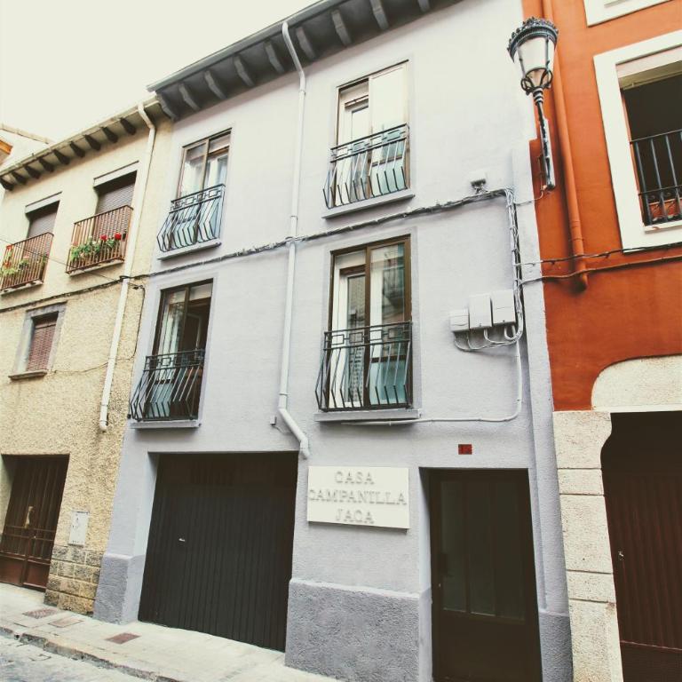 Casa Campanilla Jaca - Doppelzimmer mit eigenem Bad - 23