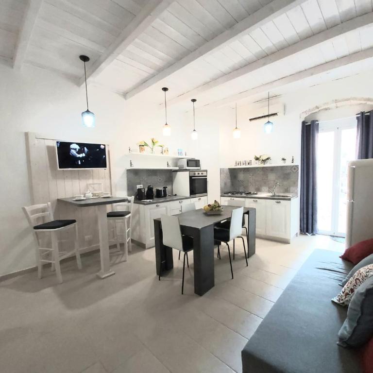 Amononna - Appartamento con 2 Camere da Letto - 2