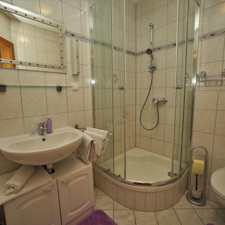 Weingut - Ferienhaus Sonja Rohrbacher - Apartamento de 2 dormitorios - 8