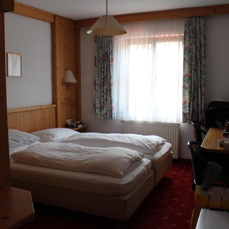 Hotel Grafenwirt - Standard Doppelzimmer - 4