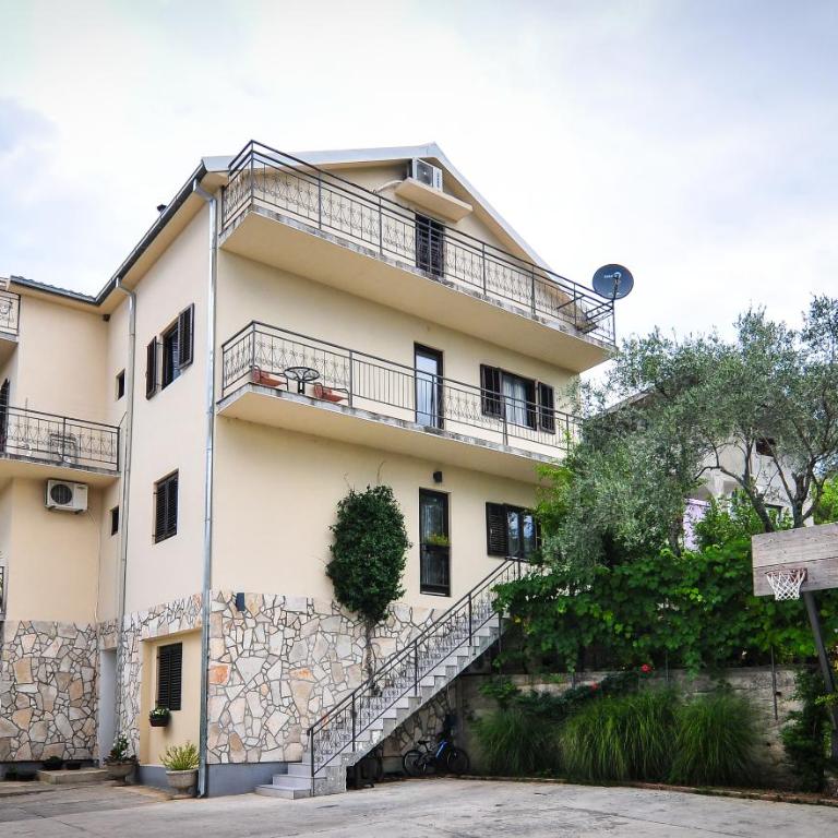 Milosavljevic Apartments - Deluxe Apartment - 9