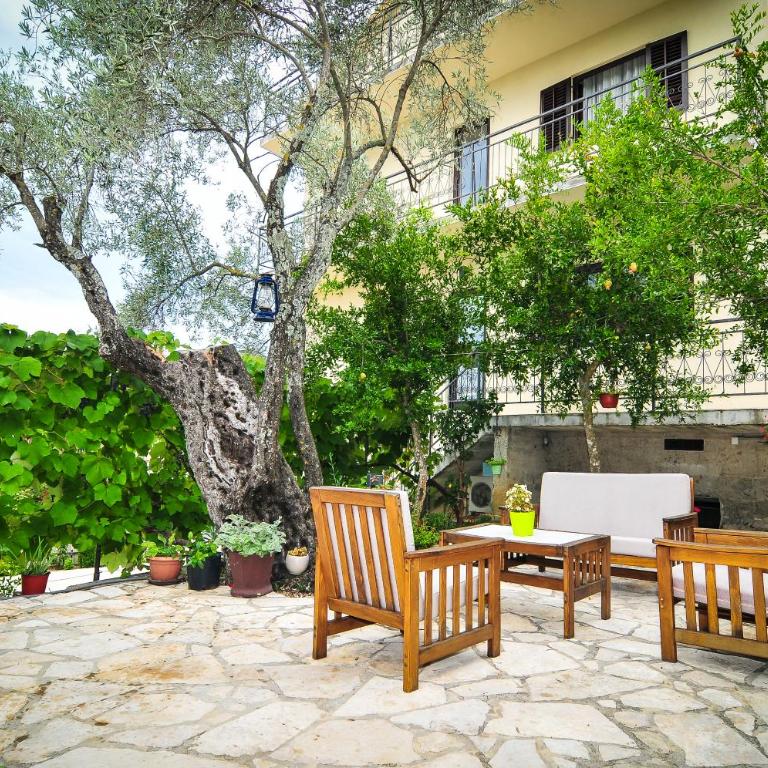 Milosavljevic Apartments - Deluxe Apartment - 12