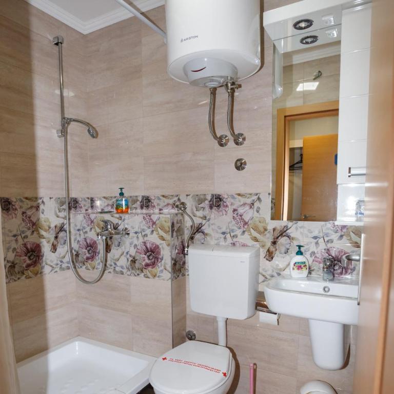 Guest house Mali hotel - Comfort Triple Room - 3