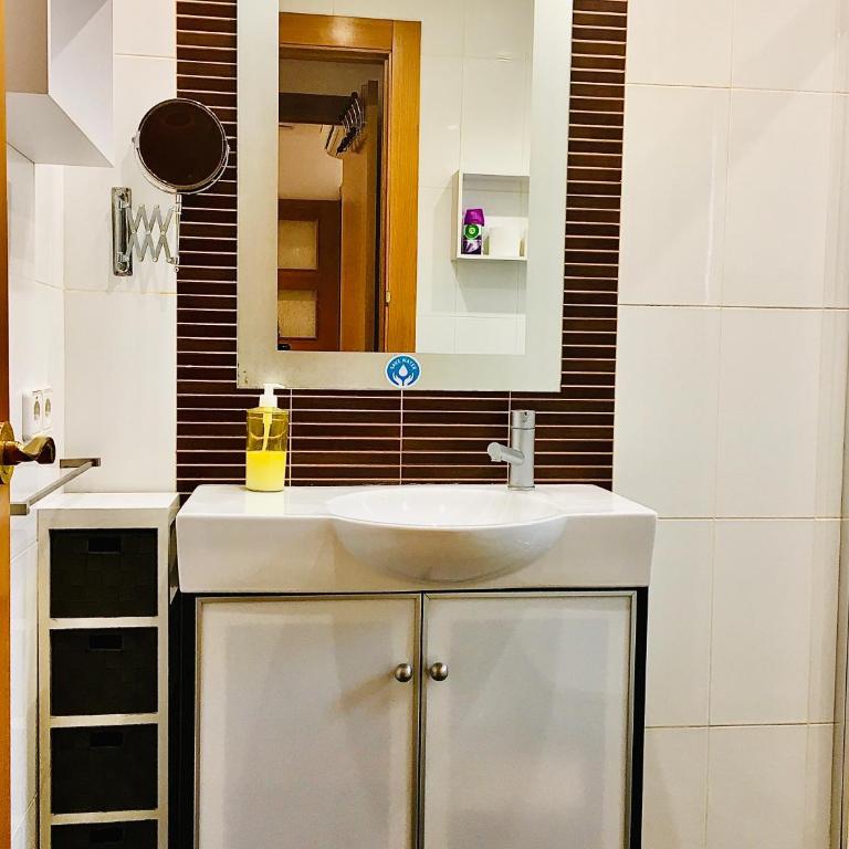 PERFECTO PAREJAS/FAMILIAS. A 500 METROS PLAYA - Appartement 1 Chambre - 29