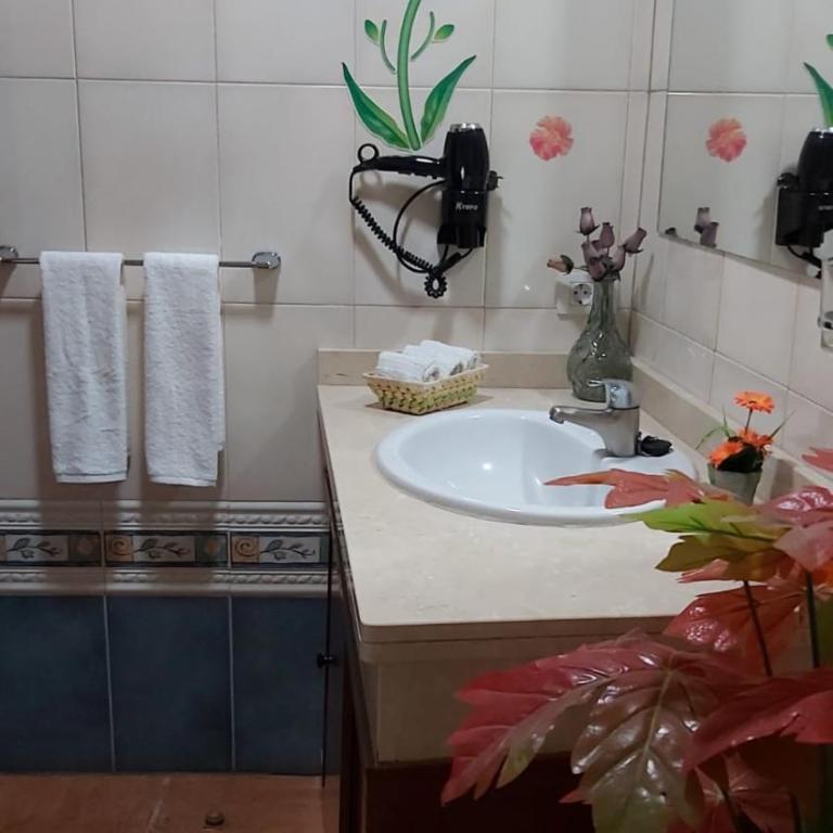 330 - Edf Aguamarina - Vacation Rental Home in the coast line of Golf del Sur - Apartamento con vistas al mar - 26