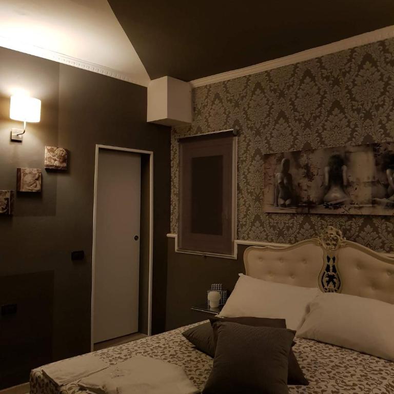 B&B Villa Rivabella - Camera Matrimoniale con Bagno Privato - 1