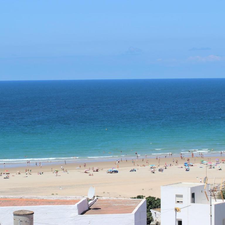 Casa Sarina - Three-Bedroom Townhouse - 2