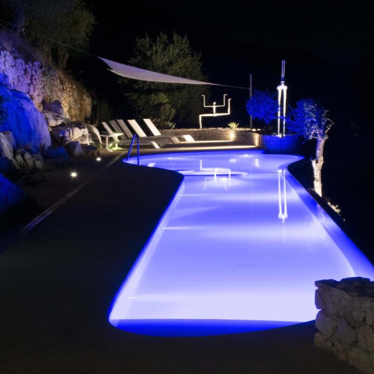 VILLETTA FARFALLINA "The unique property in the world with an openable roof" - Casa con 3 Camere da Letto - 2