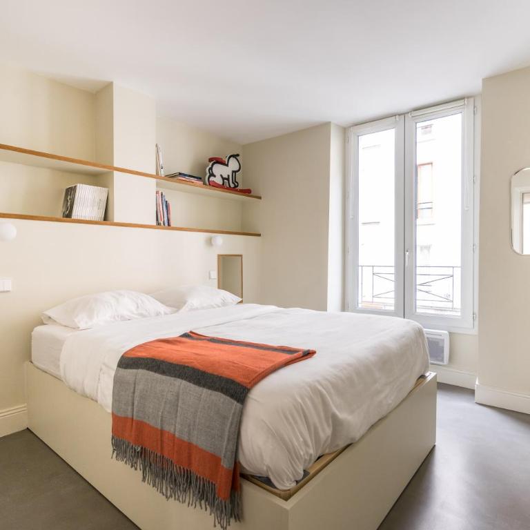 Elegant and Modern Parisian Charm - Appartement Deluxe - 11