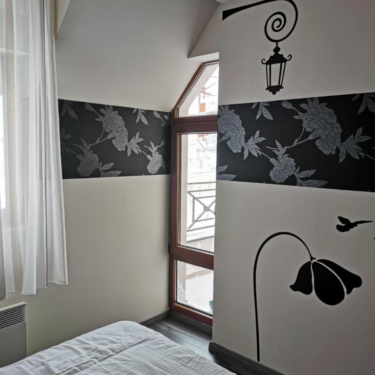 Milmari Friends and Family - One-Bedroom Apartment - 26