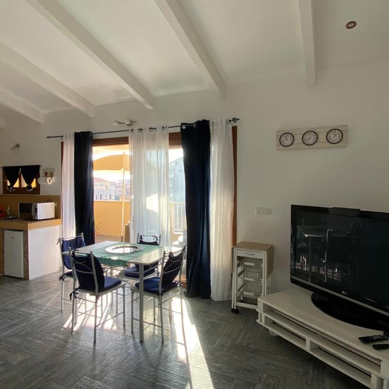 Appartamento Via Sassari - Appartamento Attico - 10