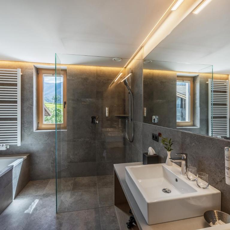 Maraias - Luxury Suites & Apartments - Appartamento Deluxe con Terrazza e Vista Montagna - 3