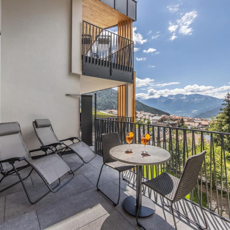 Maraias - Luxury Suites & Apartments - Appartamento Deluxe con Terrazza e Vista Montagna - 8