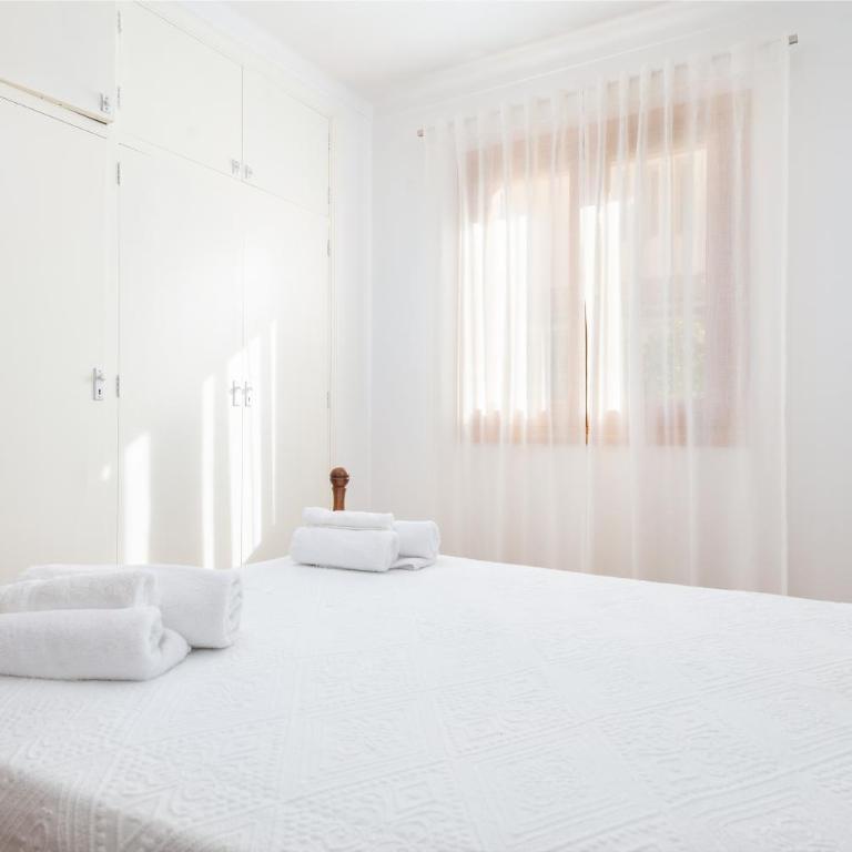 Can Confit - Two-Bedroom Apartment - 20