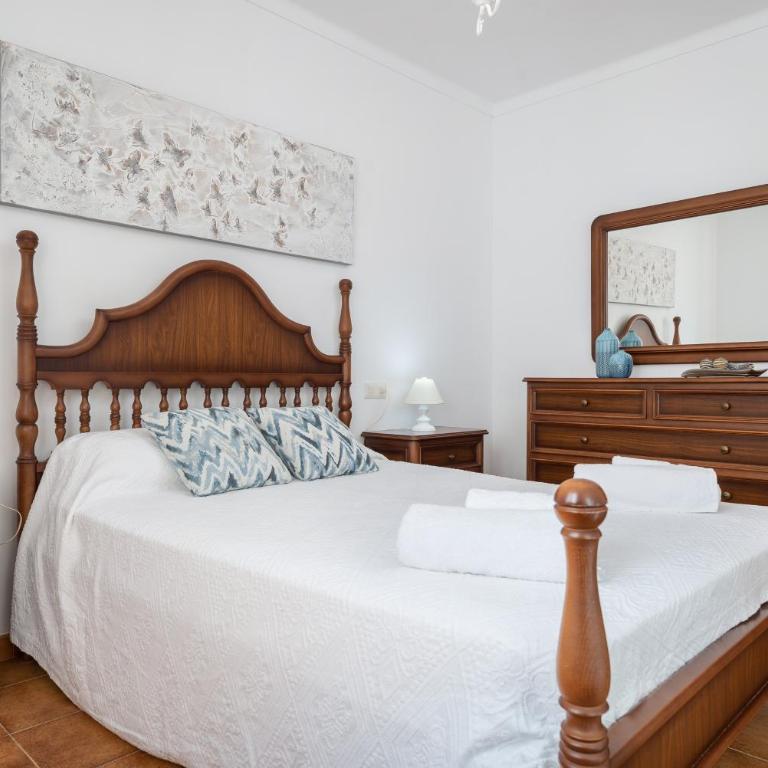 Can Confit - Two-Bedroom Apartment - 19