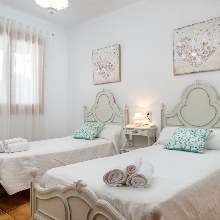 Can Confit - Two-Bedroom Apartment - 16