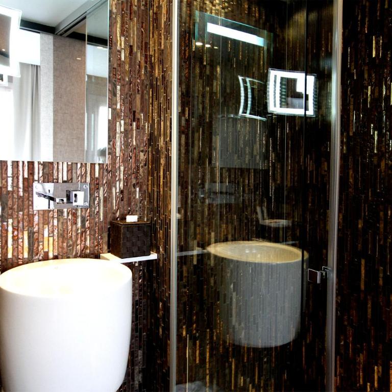 Hôtel Elysées Paris - Chambre Deluxe Double ou Lits Jumeaux - 3
