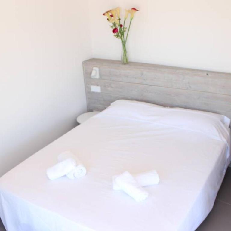 Beautiful apartment, sunny terrace, top floor with beach view or ground floor with terrace - Two-Bedroom Apartment - 46