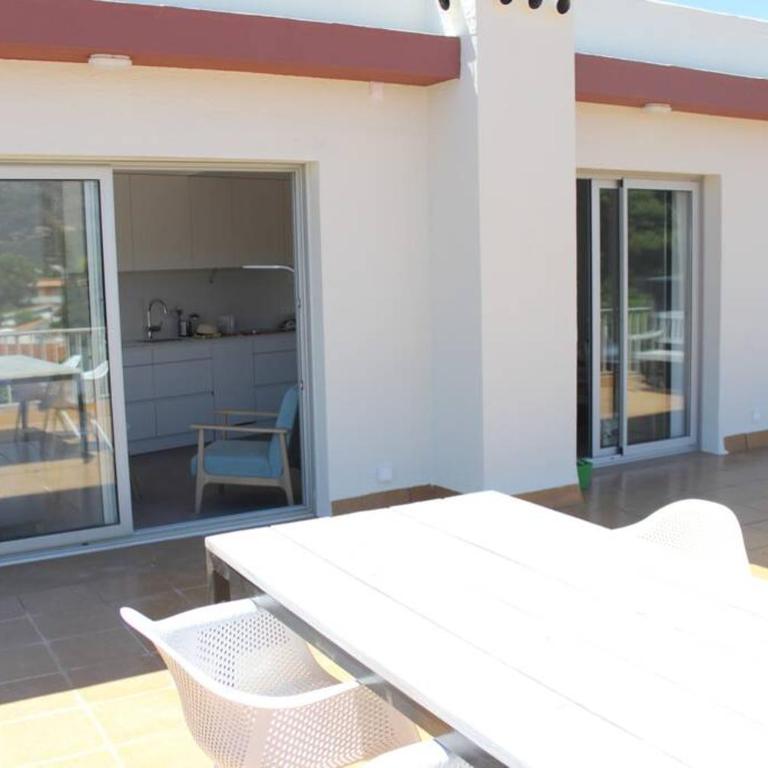Beautiful apartment, sunny terrace, top floor with beach view or ground floor with terrace - Two-Bedroom Apartment - 40