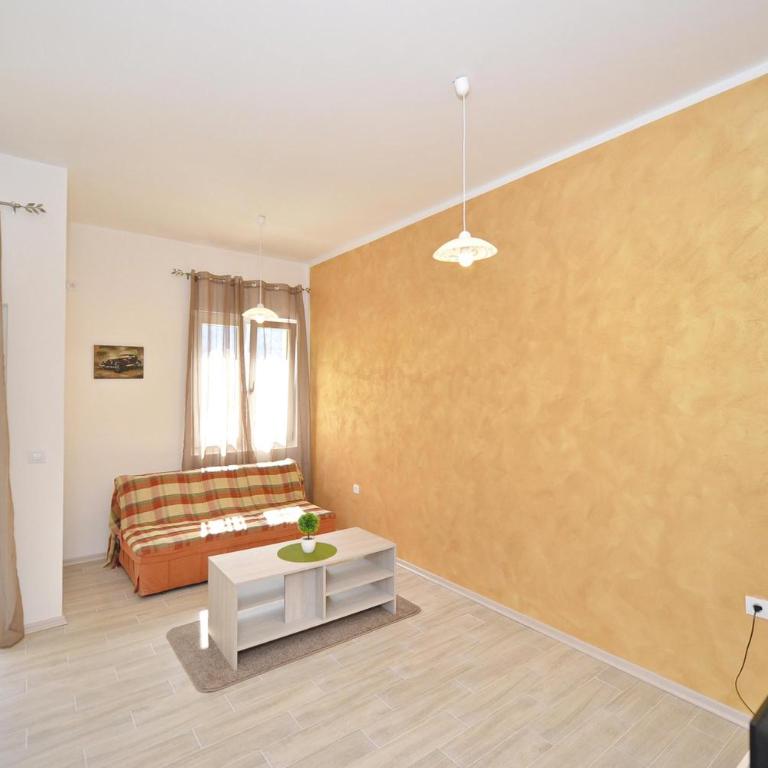 J & P Apartments Orahovac - Apartment with Sea View - 9