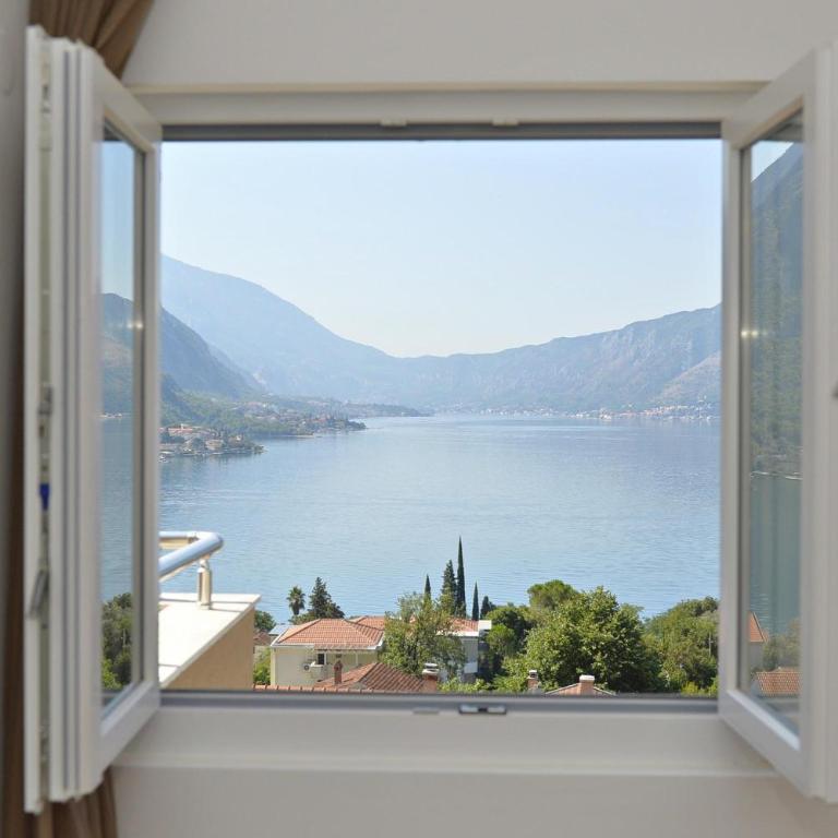 J & P Apartments Orahovac - Apartment with Sea View - 13