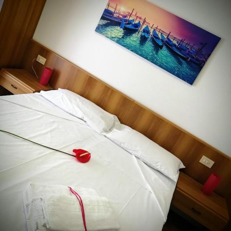 Hotel Souvenir - Camera Matrimoniale/Doppia con Letti Singoli con Letto Supplementare - 1