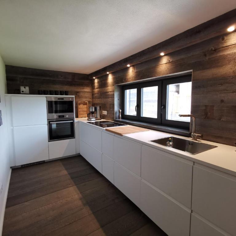 Kräuterhof Chalets - Superior Chalet - 12