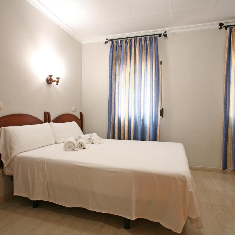 Hotel Canadá - Habitación adaptada para personas con movilidad reducida - Cama grande - 1