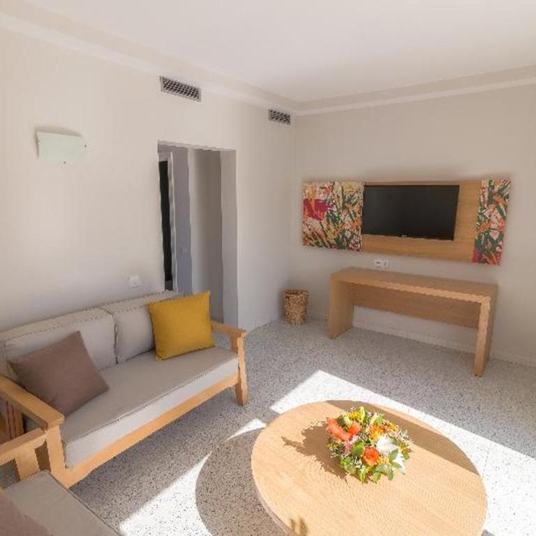 Hotel LIVVO Koala Garden - Habitación Doble con balcón - 4
