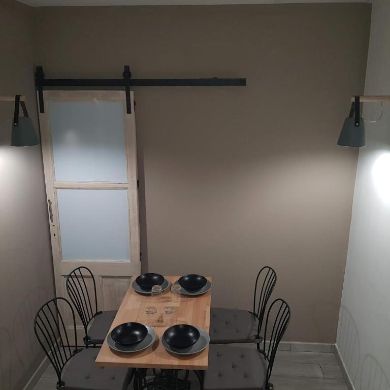 LISA HOUSE - One-Bedroom House - 8