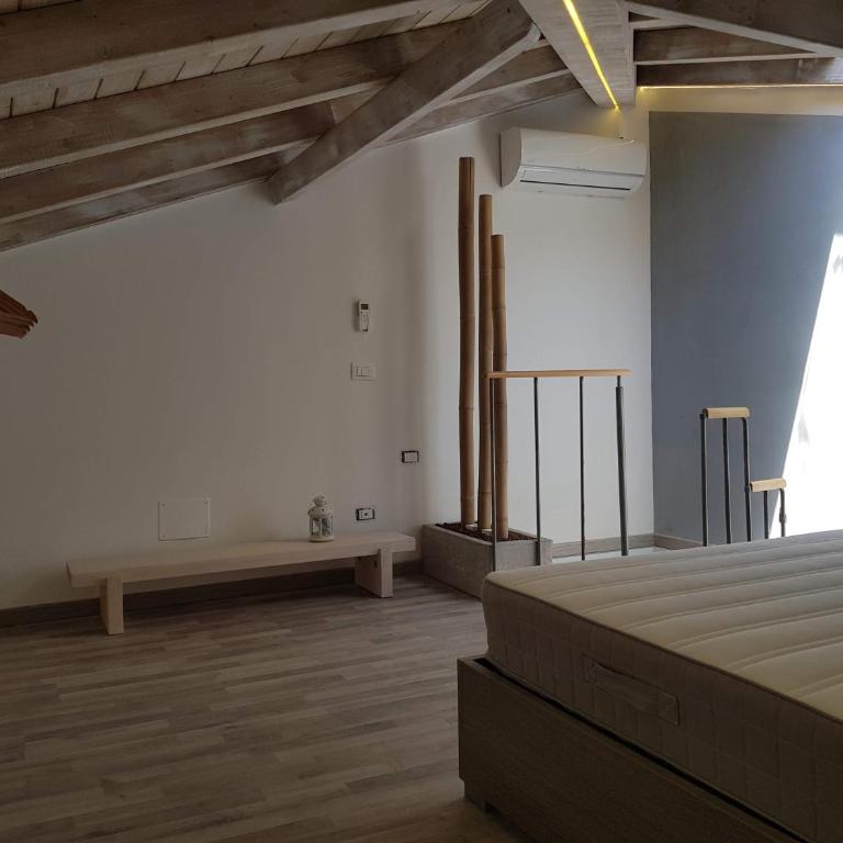LISA HOUSE - One-Bedroom House - 14