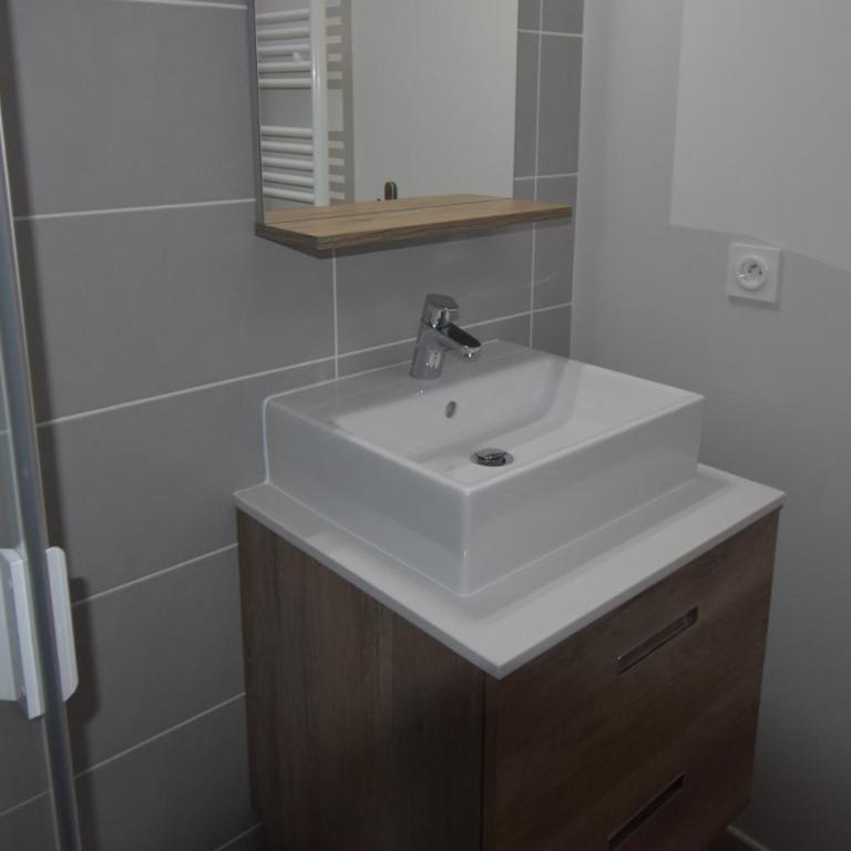 VAUJANYLOCATIONS - Domaine du Pâtre - Appartement Standard - 18