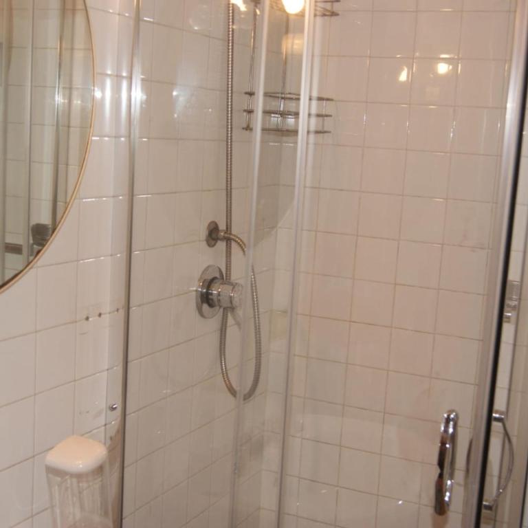 Giada Home - Appartamento con 1 Camera da Letto - 2