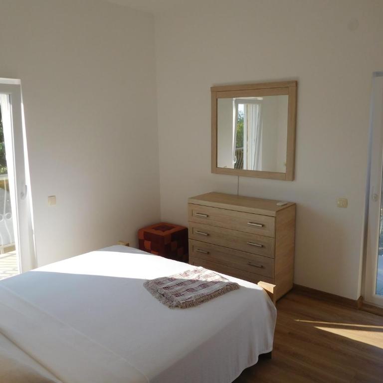 Apartments Sunrise - Two-Bedroom Apartment - 3