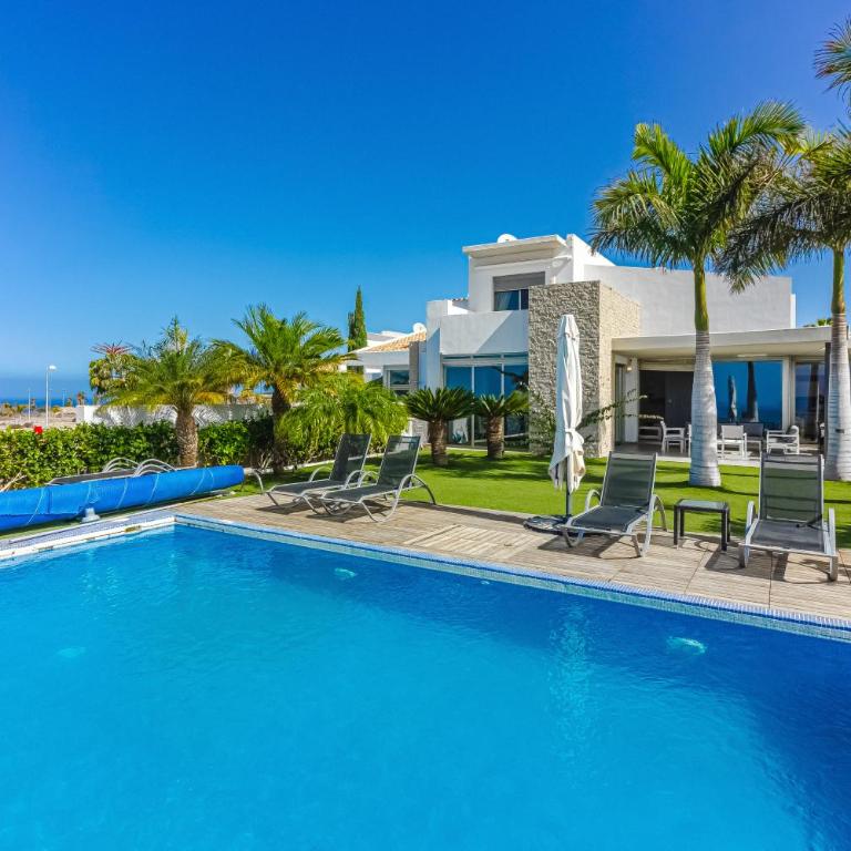 Villa Eleonora, Luxury Villa with Heated Pool Ocean View in Adeje, Tenerife - Villa - 1