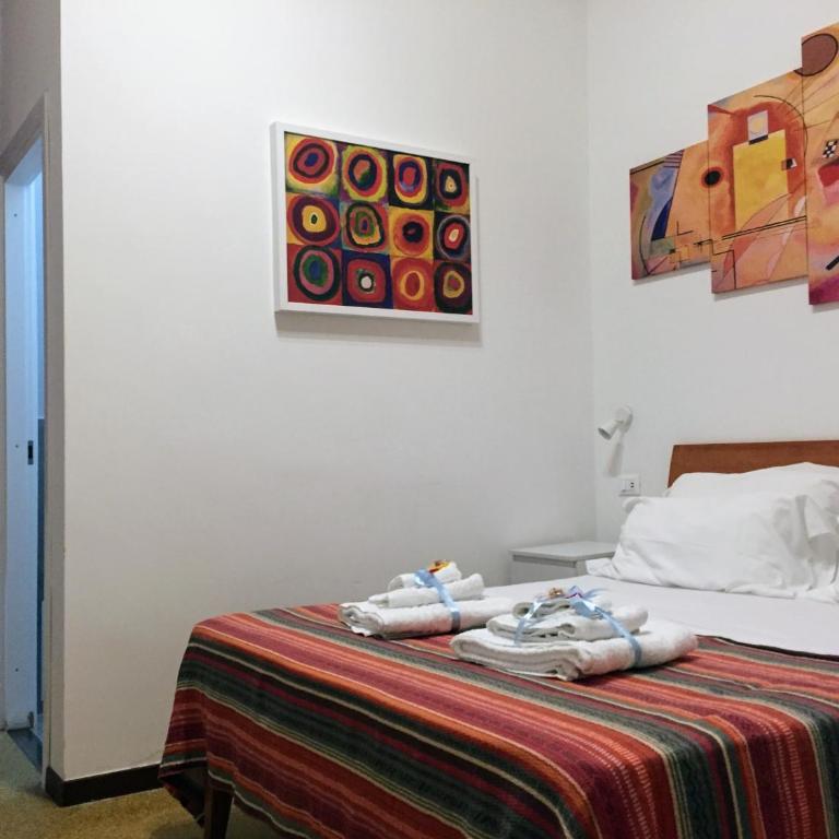 YooRoom - Double Room with Private Bathroom - 2