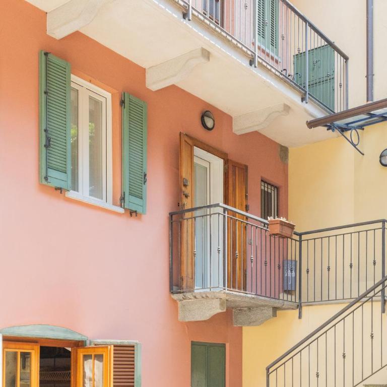 Da Pia in Historycal Como City Centre by Rent All Como - Appartamento con 2 Camere da Letto - 12