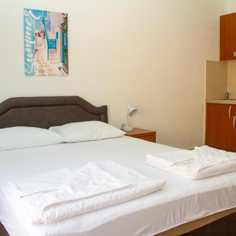 Guest House Galija - Standard Triple Studio - 1