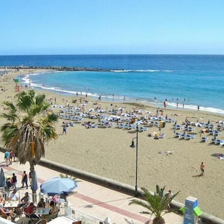 Fabulous 2-bedroom apartment right on the beach of Los Crstianos - Apartamento de 2 dormitorios - 1