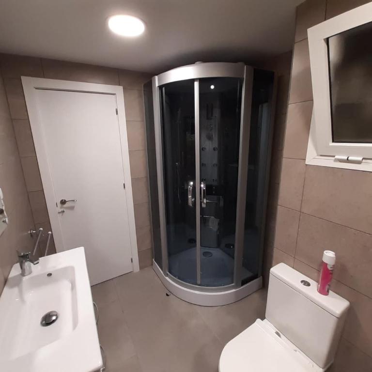 Modern huge appartement, just 100 m from the beach - Apartamento - 20